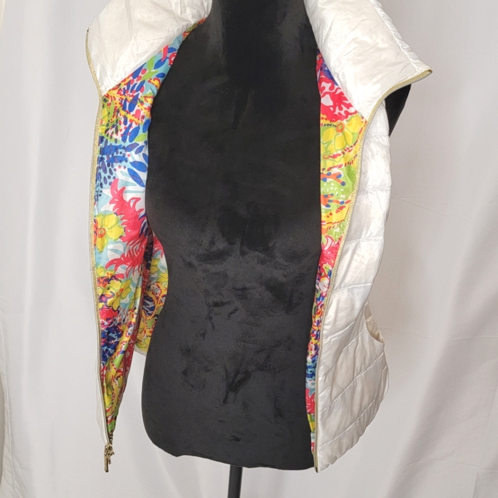 Lily Pulitzer White Down Vest Size XS. #213 - Picture 4 of 10